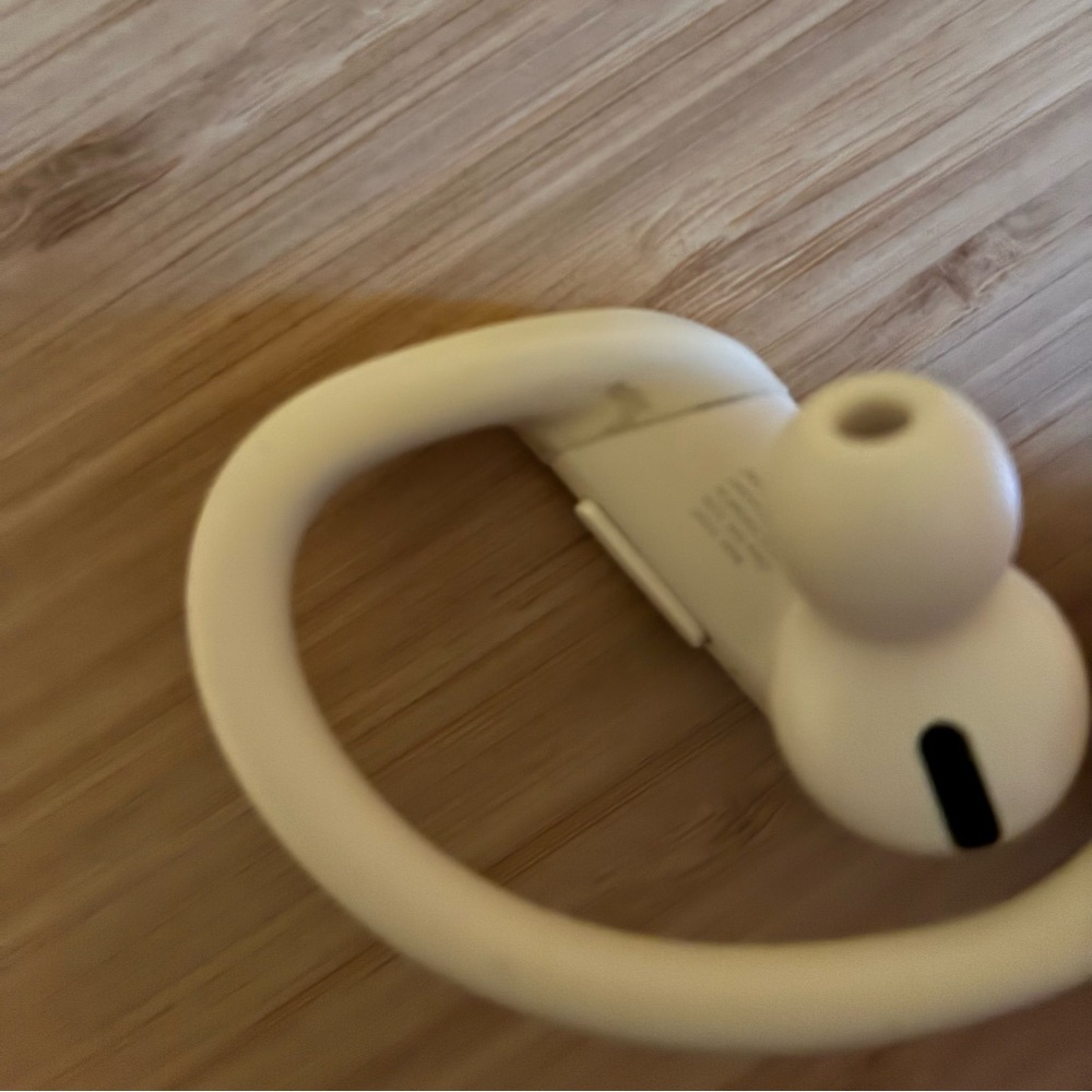 Beats by Dr. Dre Powerbeats Pro Wireless Earphones - Ivory/White - Picture 7 of 10